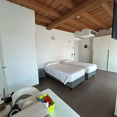 Bes Polaresco ברגמו